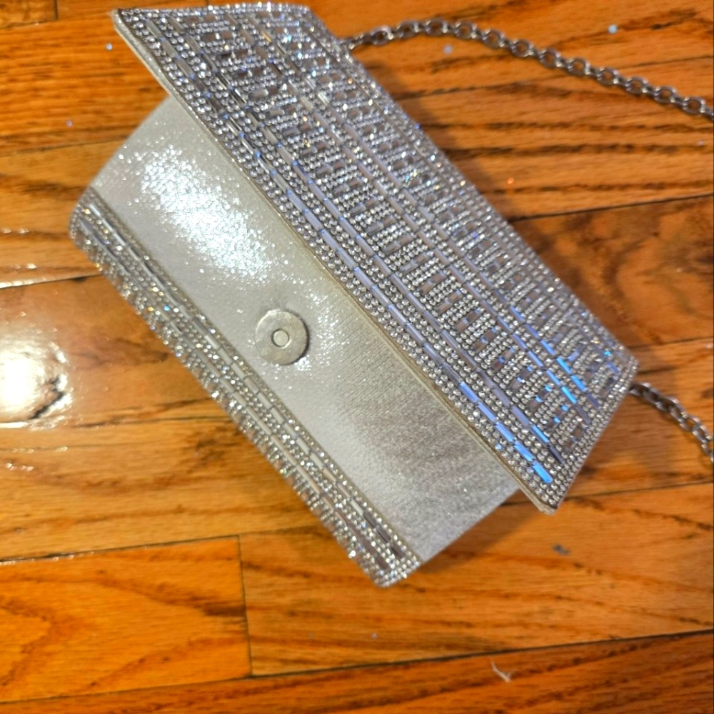 Silver diamond clutch/purse( new)